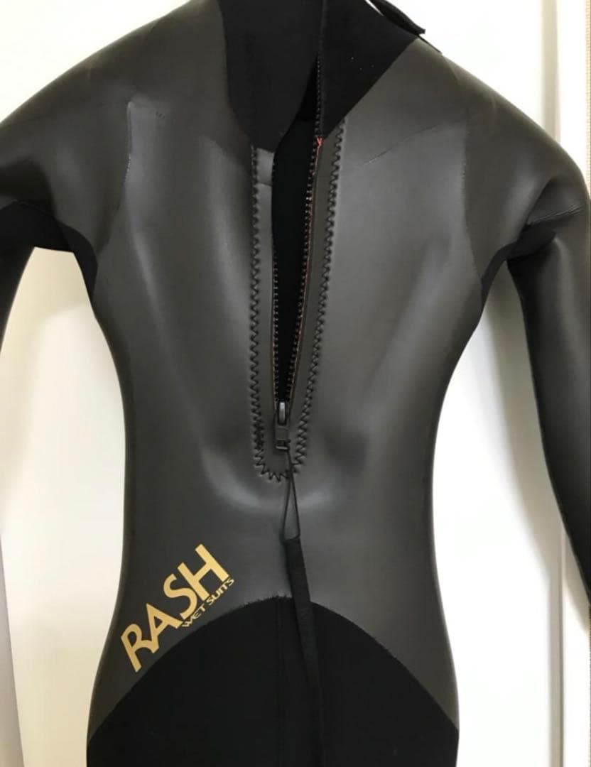 未使用に近い RASH ラッシュ ドライウェットスーツ フルスーツ 冬仕様