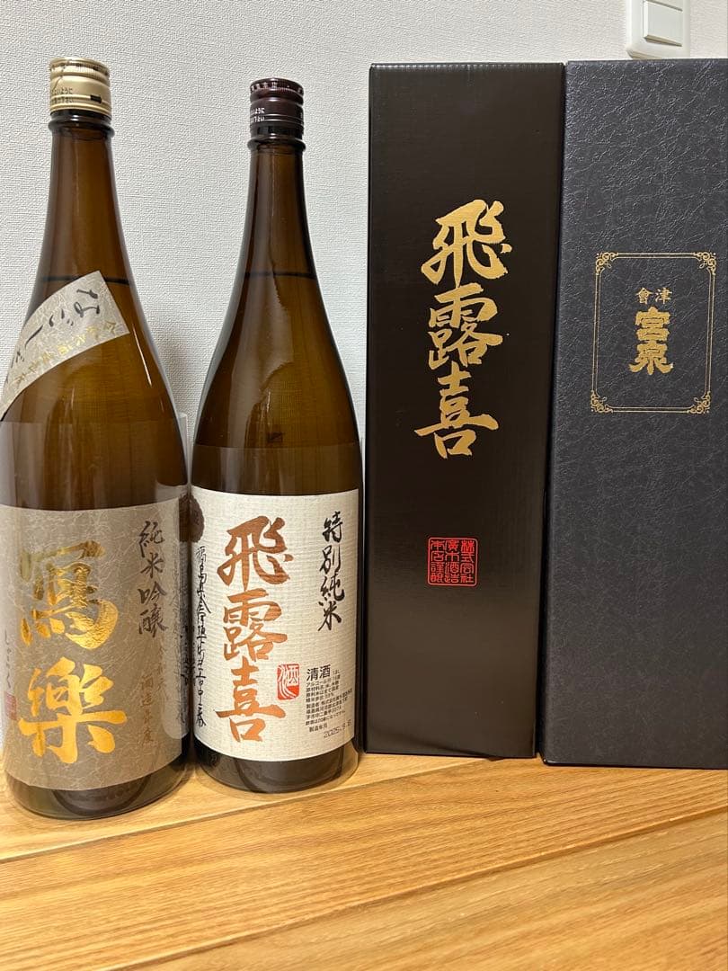 飛露喜 特別純米 写楽 純米吟醸 1,800ml 化粧箱入り