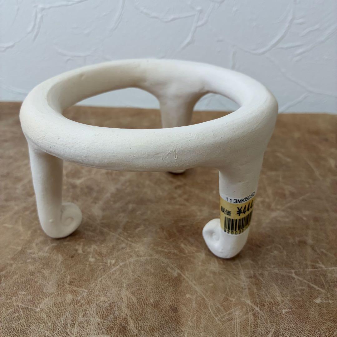 茶道具　黄瀬戸牡丹文　瓶掛　陶芸家　水野敬子作　陶器　五徳付　共箱入　未使用