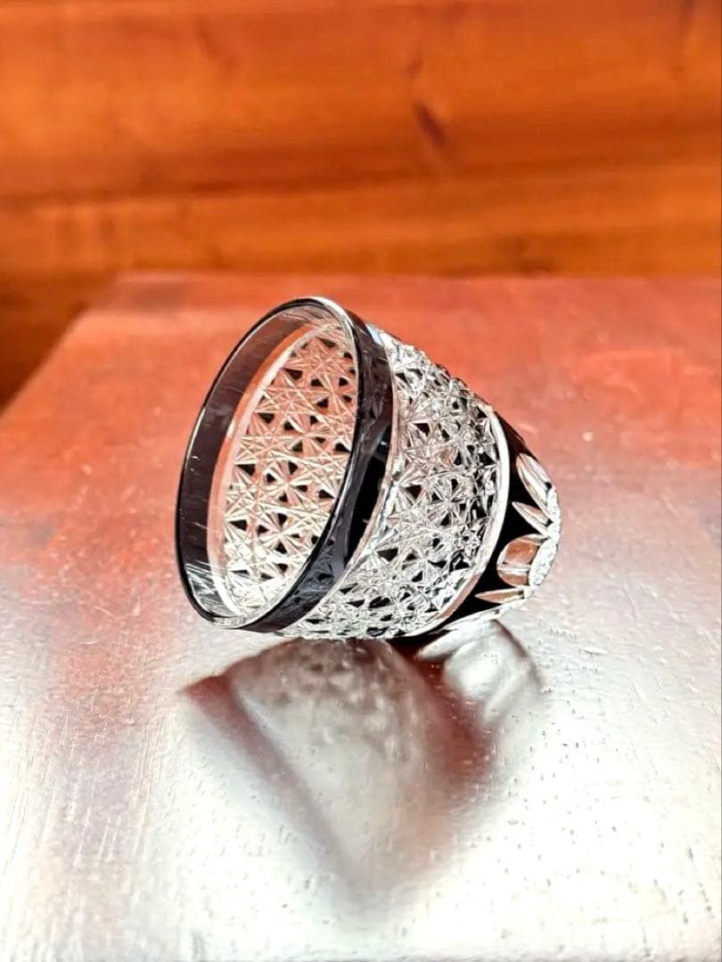 黒切子　ぐい呑