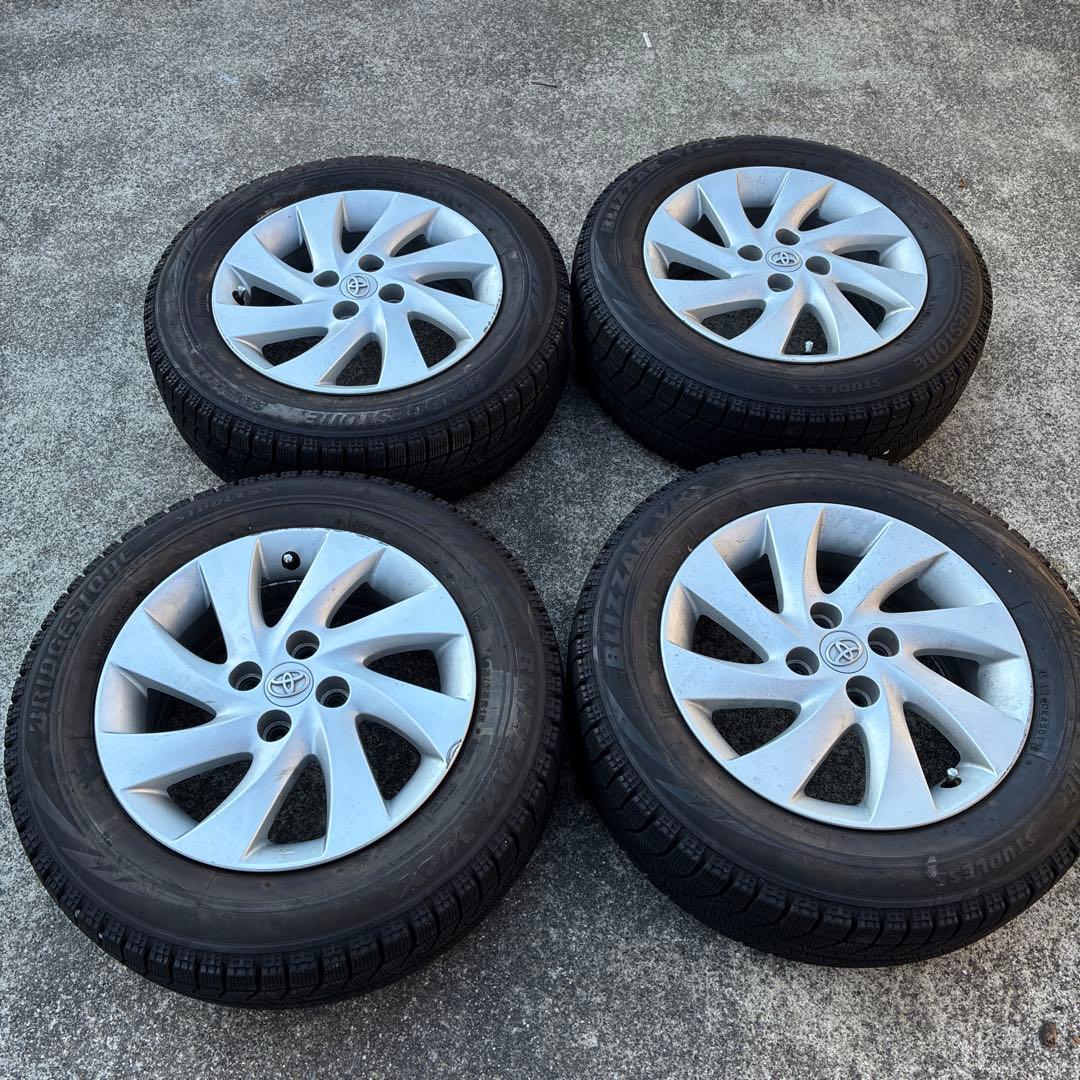 トヨタ 15インチ ブリヂストン BLIZZAK セット　スタッドレス茨城県