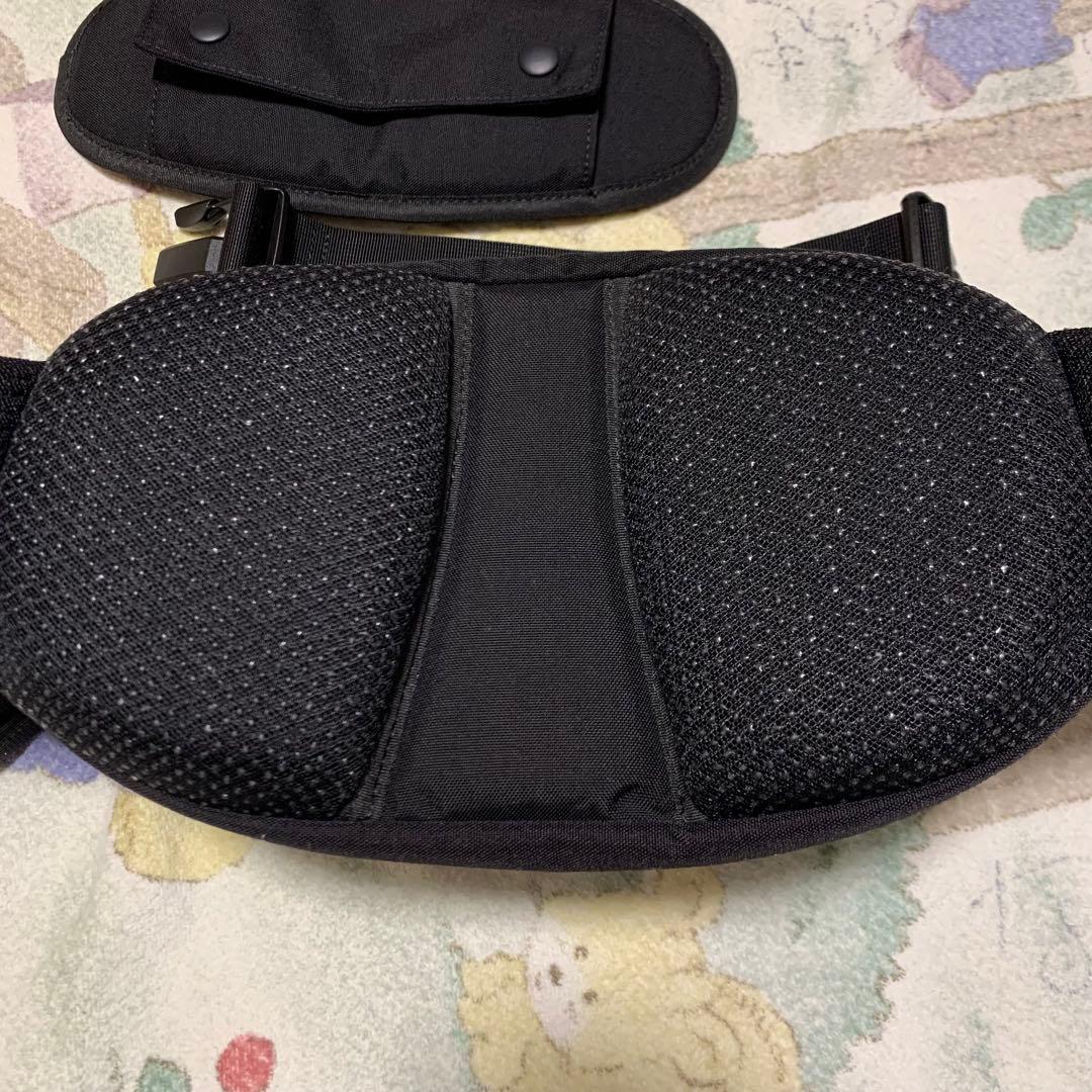 Hugoo ハグー　抱っこ紐用バッグ ヒップシート　赤ちゃん