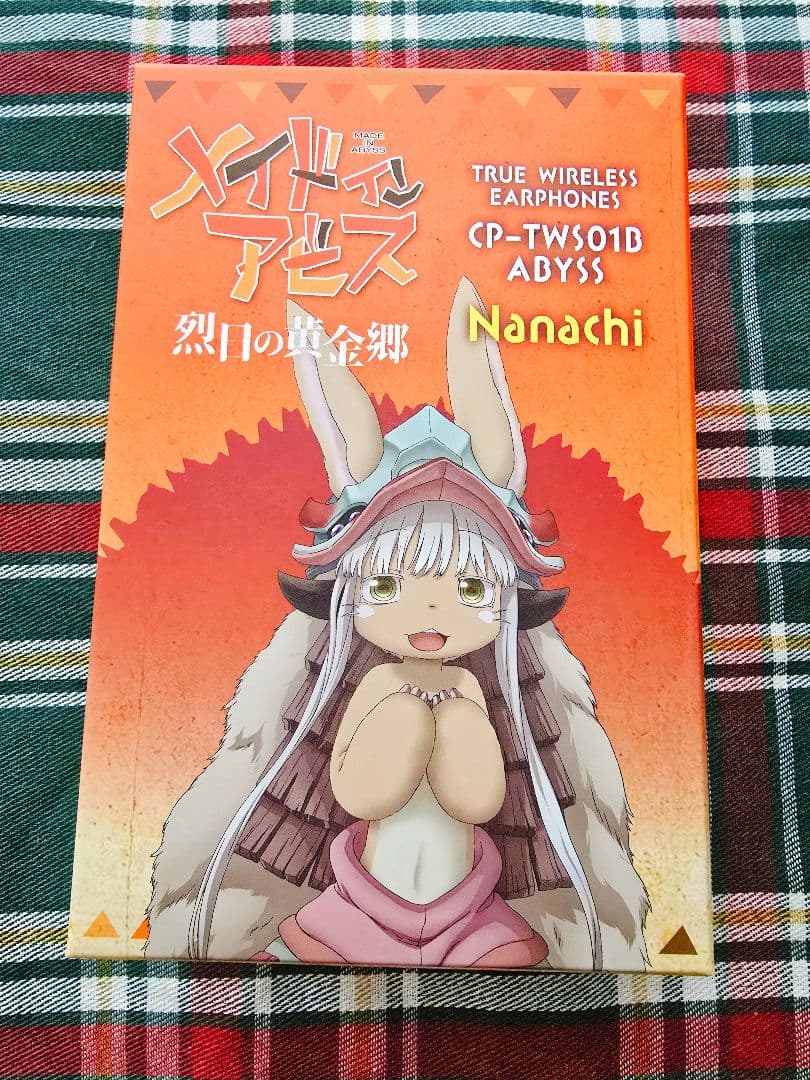 【激レア】メイドインアビス　烈日の黄金郷　ナナチ　イヤホン　CP-TWS01B