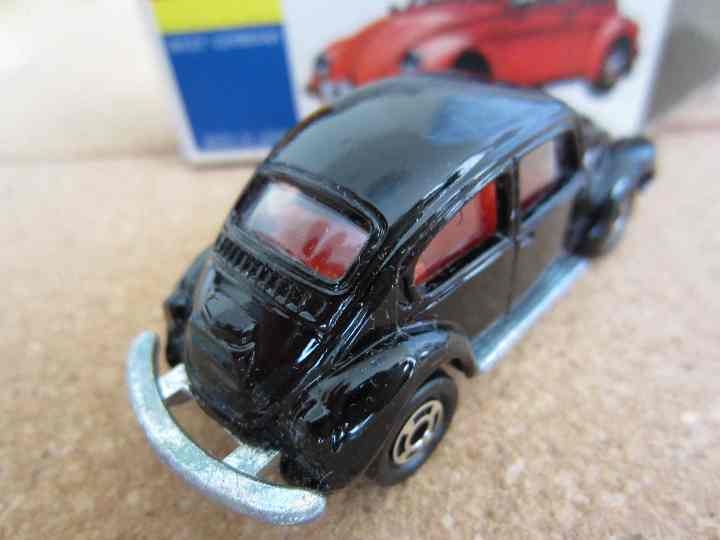 外国型トミカ／フォルクスワーゲン／ビートル／ブラック