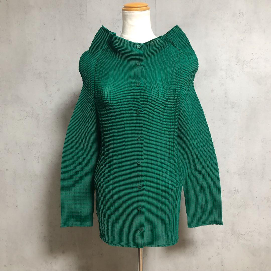 専用ISSEY MIYAKE FETE イッセイミヤケ フェット プリーツシャツ