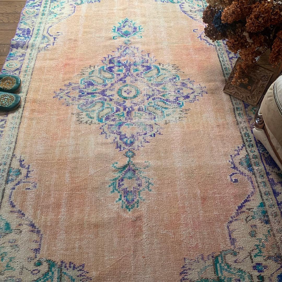 大判　トルコヴィンテージラグ　239×138 オーバーダイ　ペールオレンジ