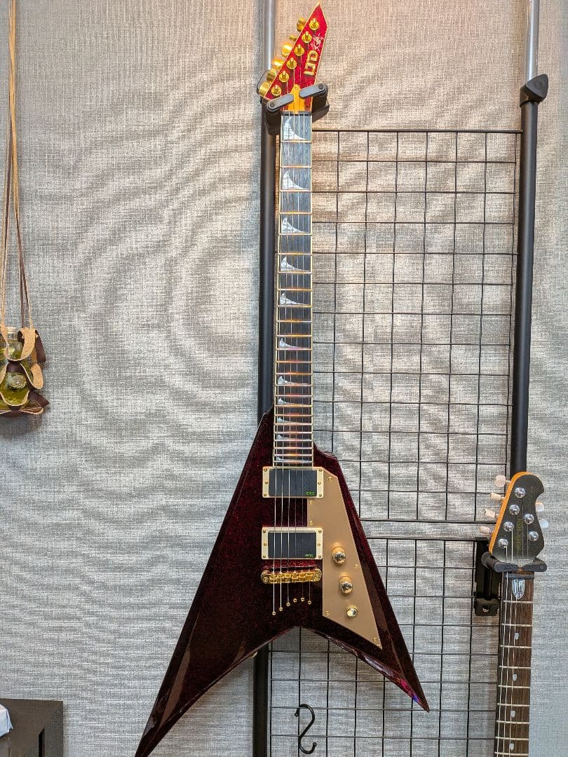 ESP LTD KH-V Black カーク・ハメット モデル