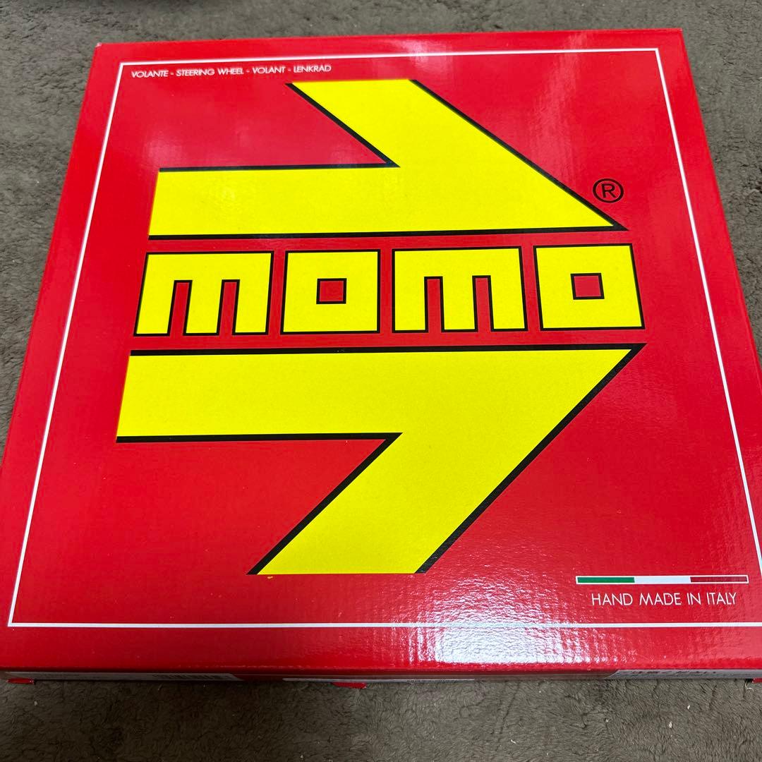 正規品未使用　MOMOヴェローチェ320mm格安