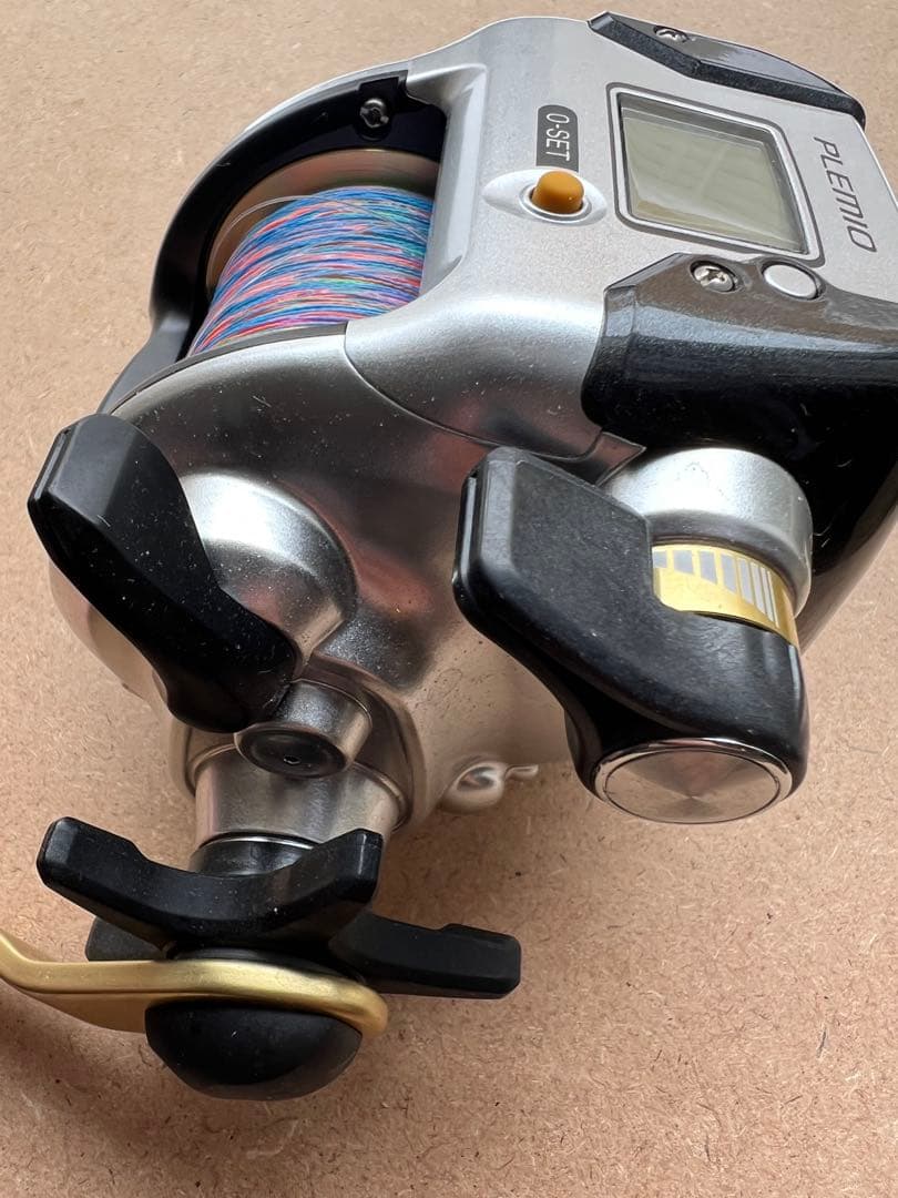 PLEMIO 電動リール 3000