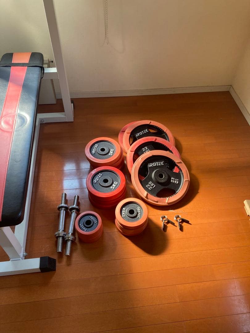 iROTEC トレーニングベンチとウエイトセット