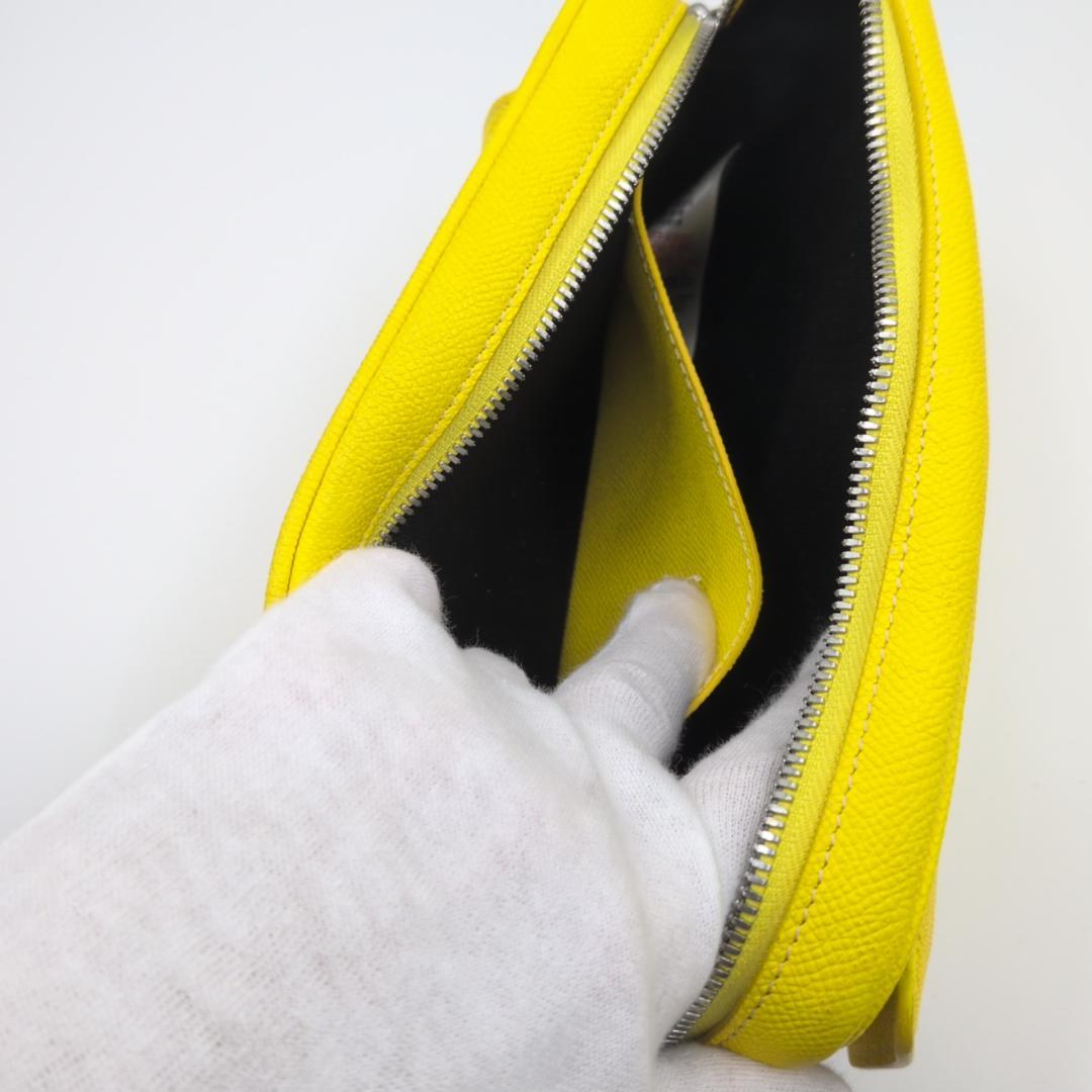 良品✨バーバリー ショルダーバッグ クロスボディバッグ レザー イエロー GR