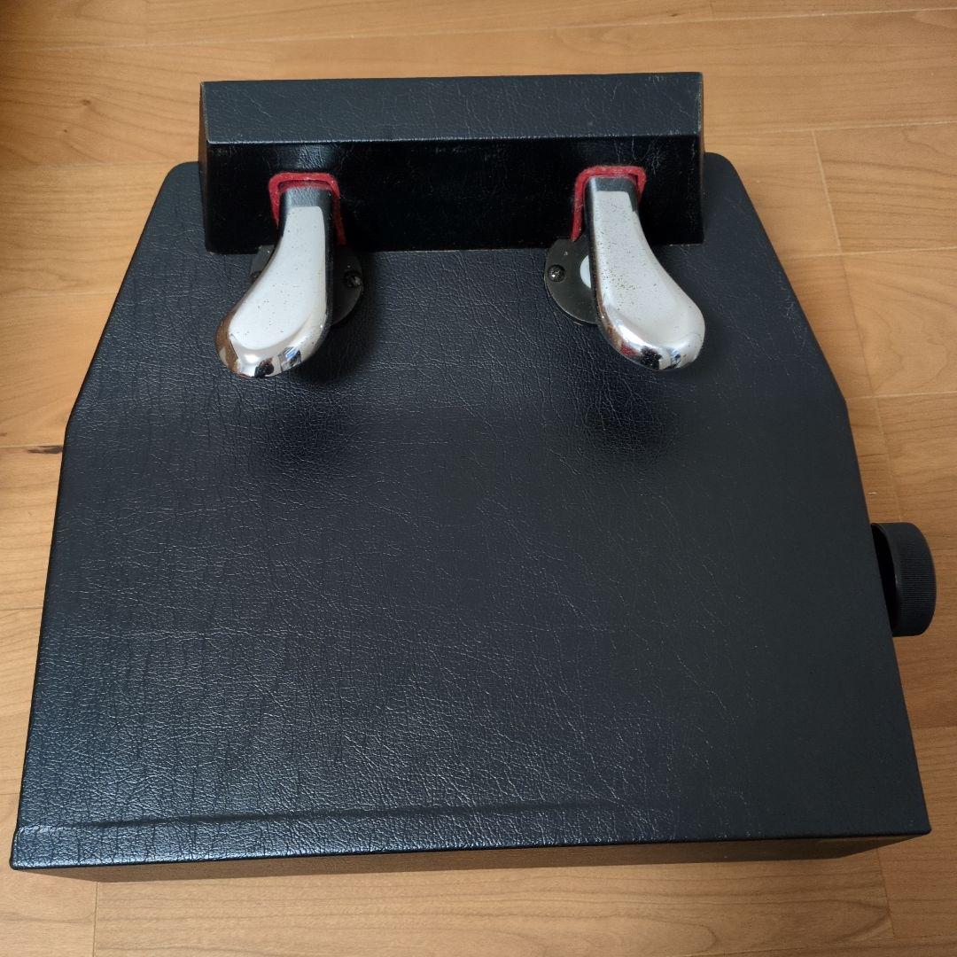 ピアノ　補助ペダル　ムツミ