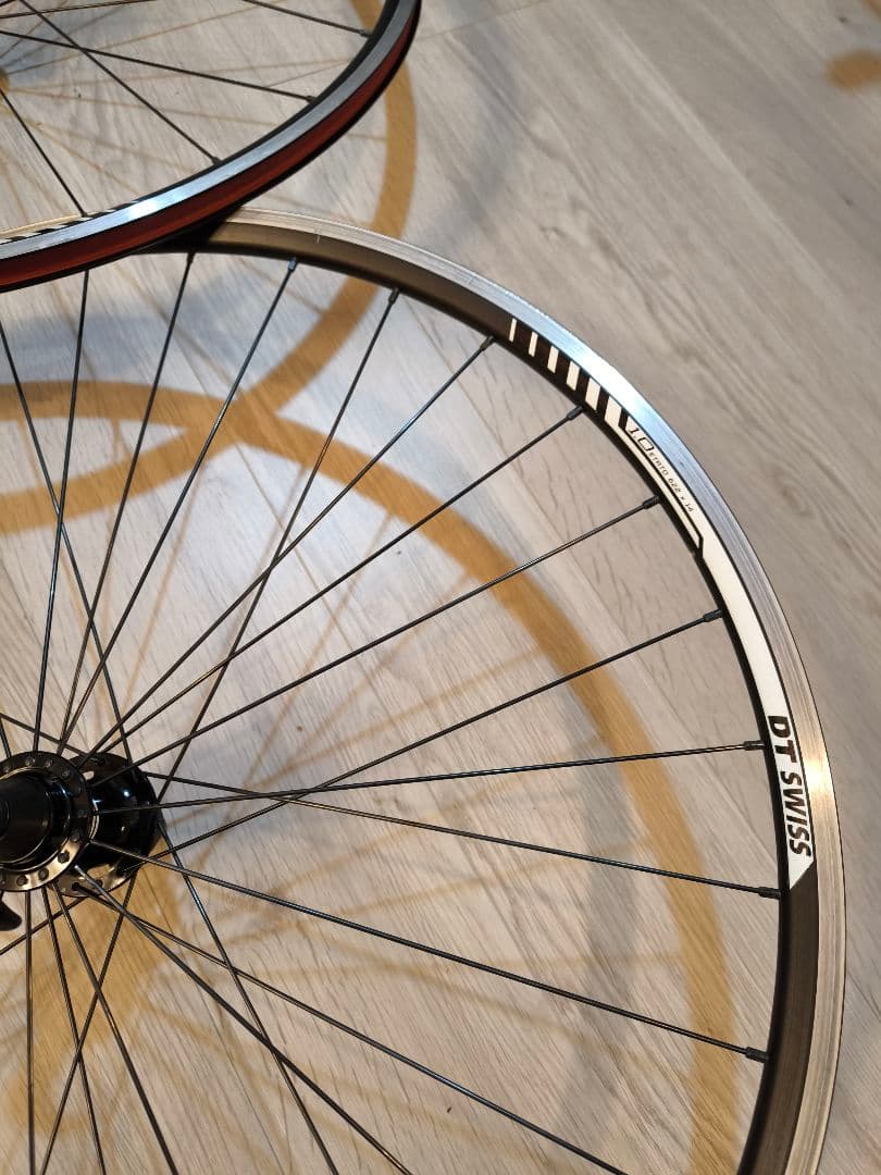 【極美品】DT SWISS AXIS 1.0 前後ホイールセット シマノ