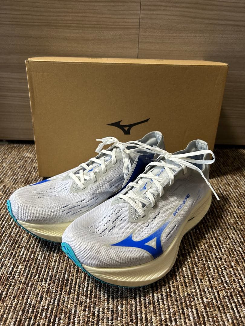 早い者勝ちMIZUNO WAVE REBELLION PRO NATURAL