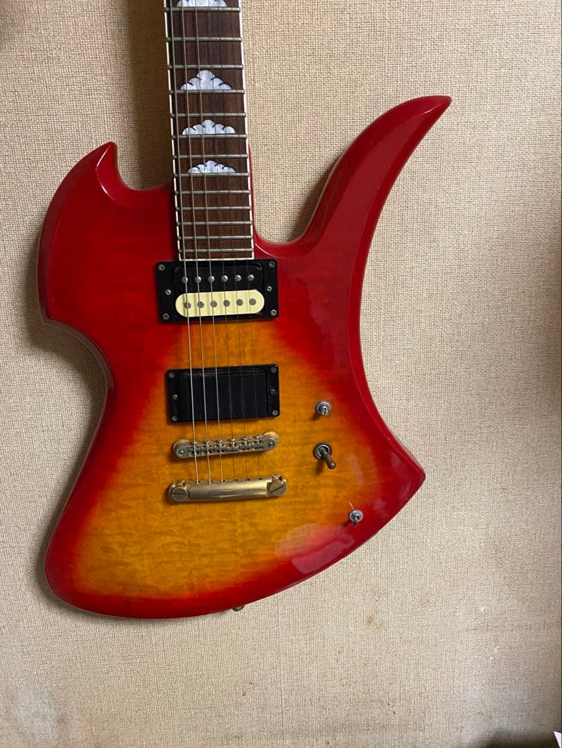 バーニーMG-85X hideギター