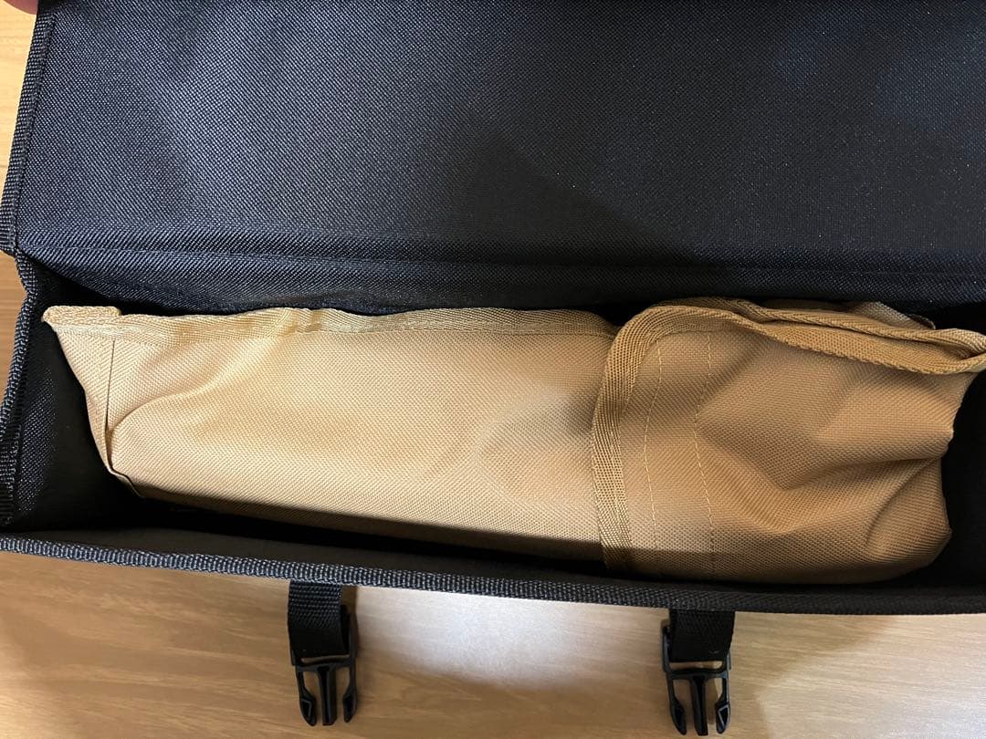 鍛造ペグIWANO 16本、金槌、ケース、折りたたみトング、火吹き棒セット