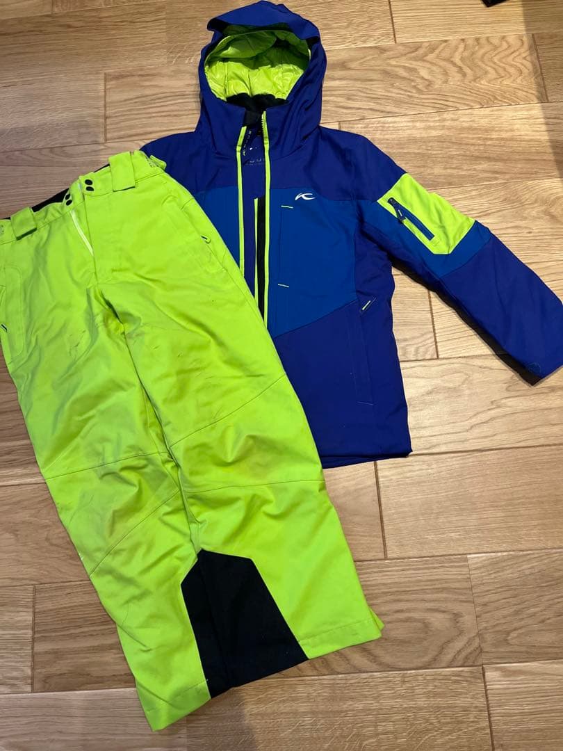 KJUSチュース　スキーウェア140男の子