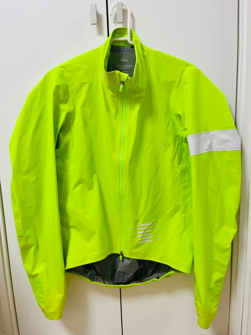 RAPHA PRO TEAM RAIN JACKET Mサイズ
