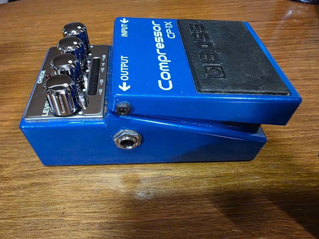 BOSS コンプレッサーエフェクター CP-1X