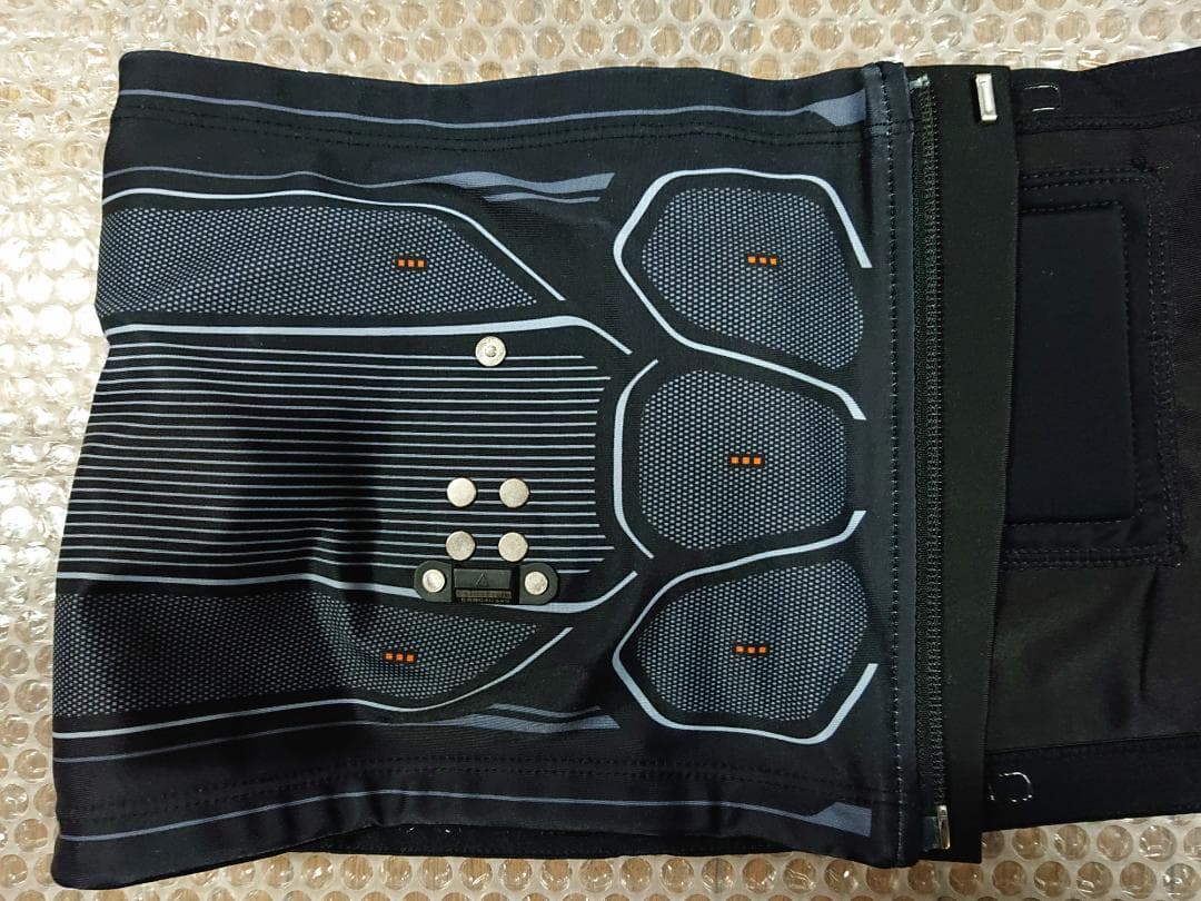 SIXPAD Powersuit コアベルト SE-BS-00B-M