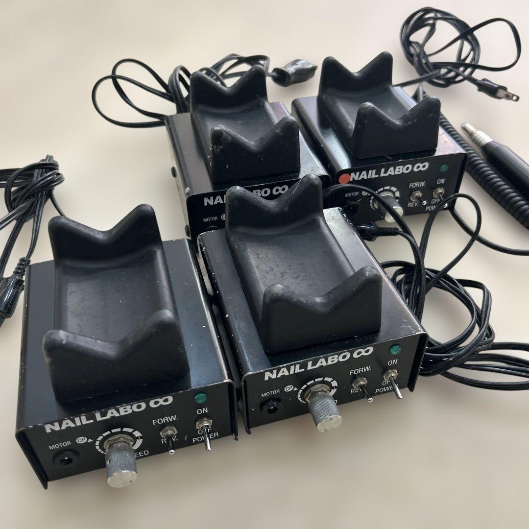 ネイルラボ　ネイルマシーン4台