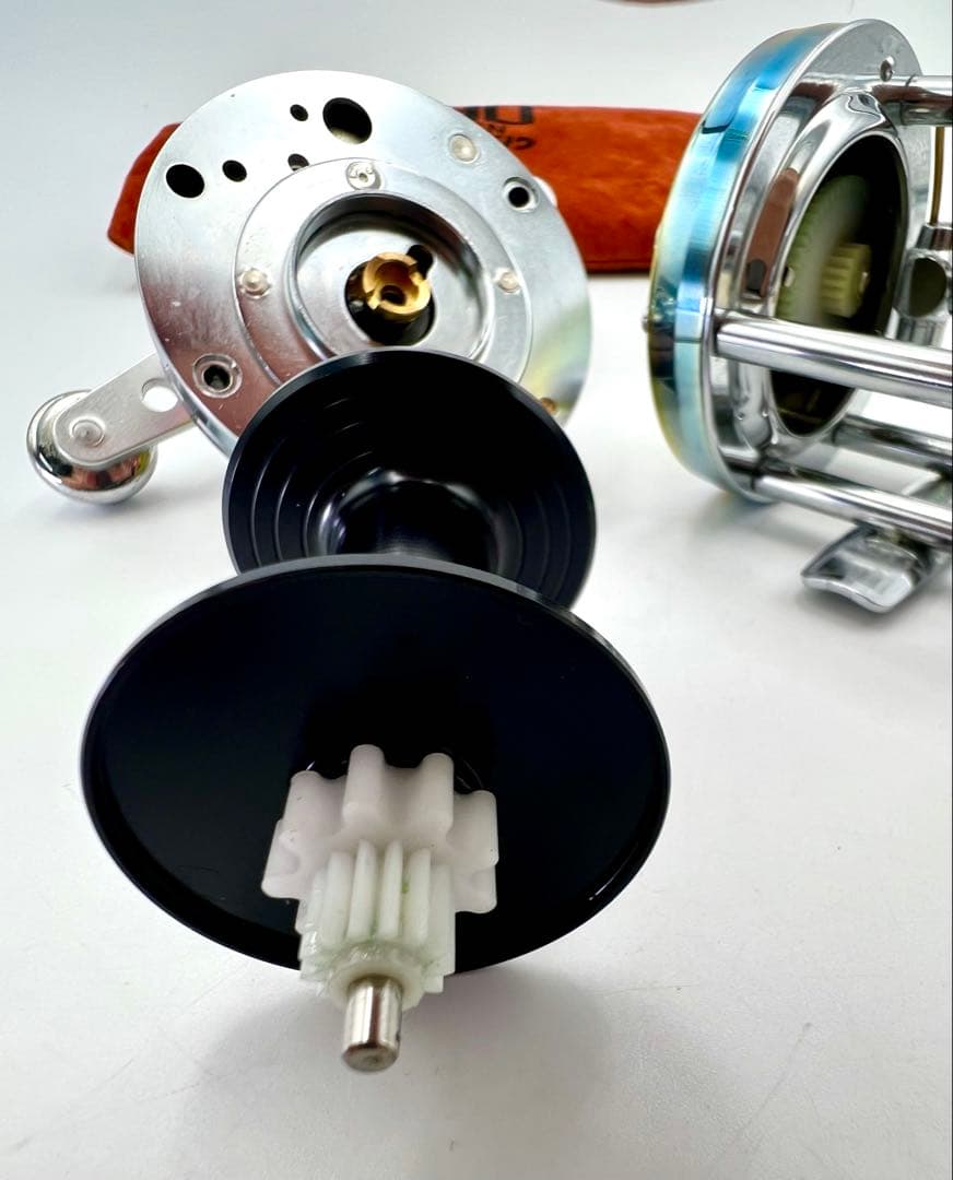 Abu Garcia AMBASSADEUR 6500CS ROCKETオーロラ