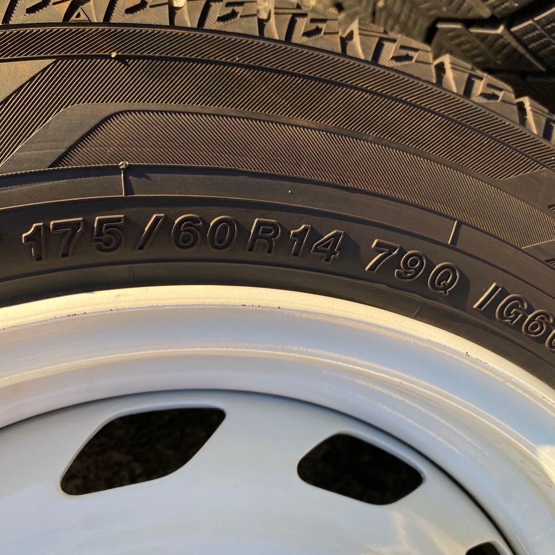 中古バリ溝ヨコハマ175/60R14スタッドレスセット　プジョー106 ボルト付