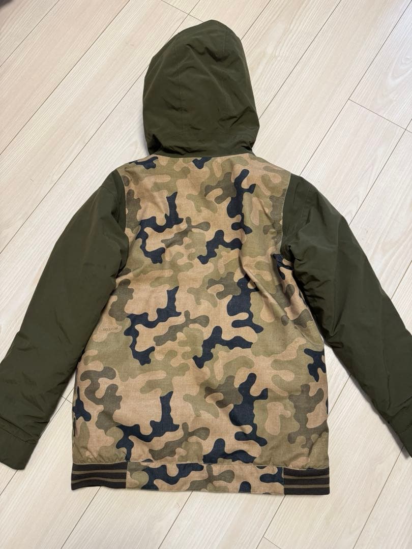 BURTON ジュニア　Lサイズ　スノーボードウェア　上下セット