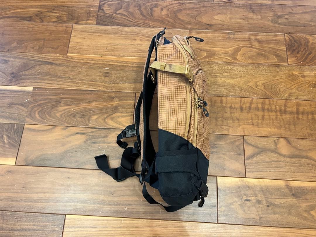DAKINE ダカインスノーボードバッグ ヘリプロ20L
