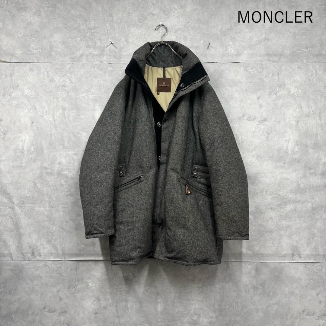 MONCLER モンクレール　グレー ダウンコート N2285