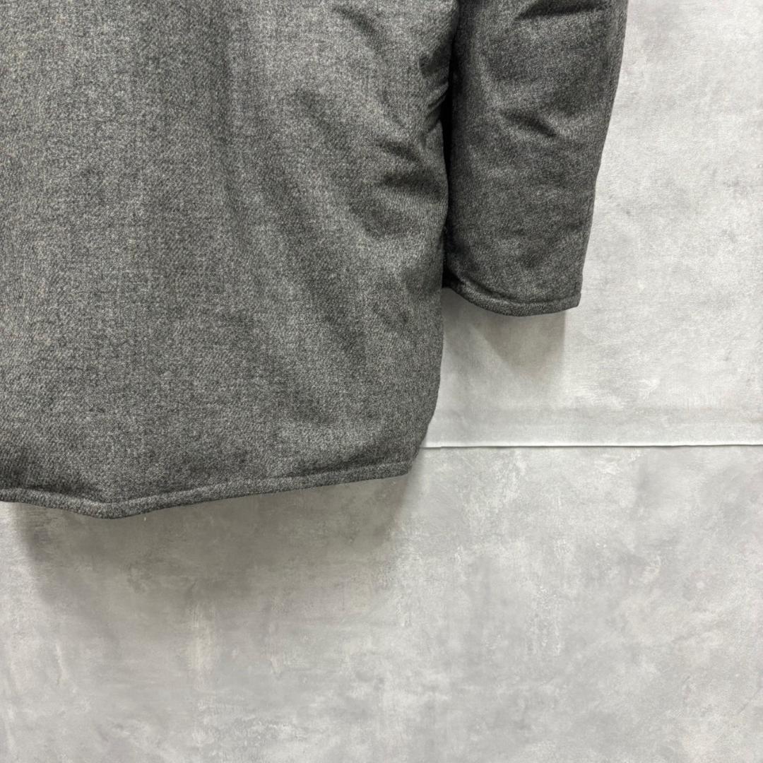 MONCLER モンクレール　グレー ダウンコート N2285