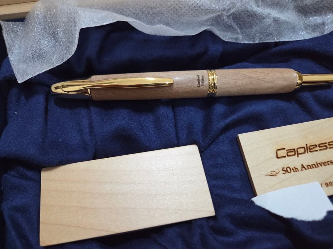 パイロットキャップレス 50th Anniversary 万年筆