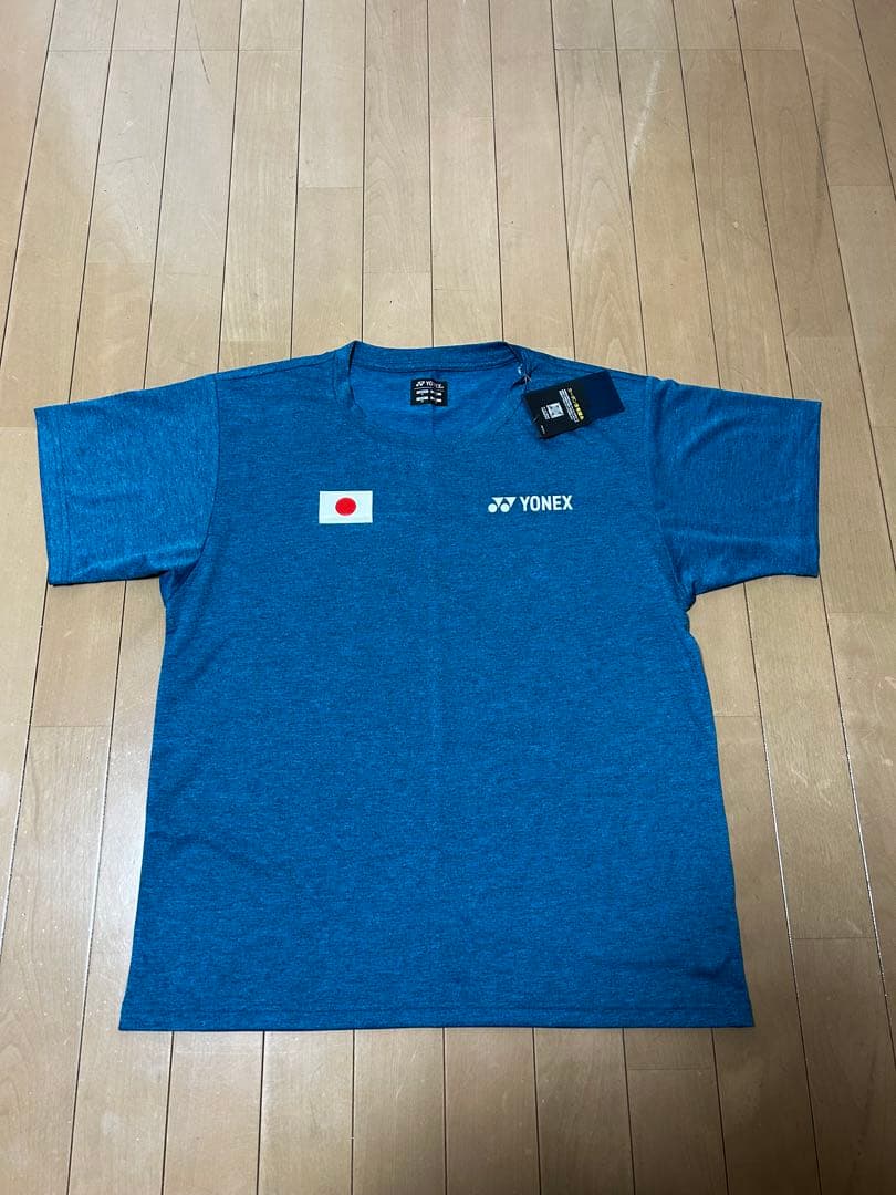 YONEX バドミントンシャツ 青 日本国旗付き