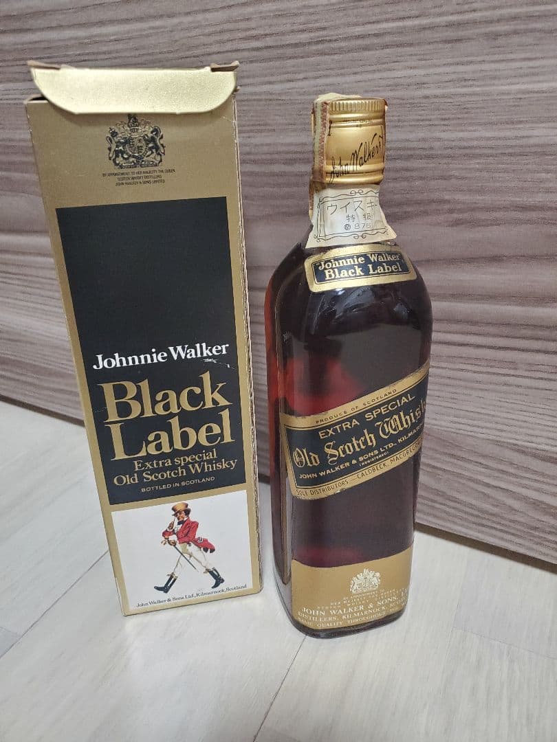 ジョニーウォーカー　ブラックラベル　古酒1970年代　白紋章