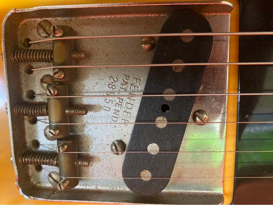 ジ*ト様 Fender USAフェンダーAmerican Vintage52中古