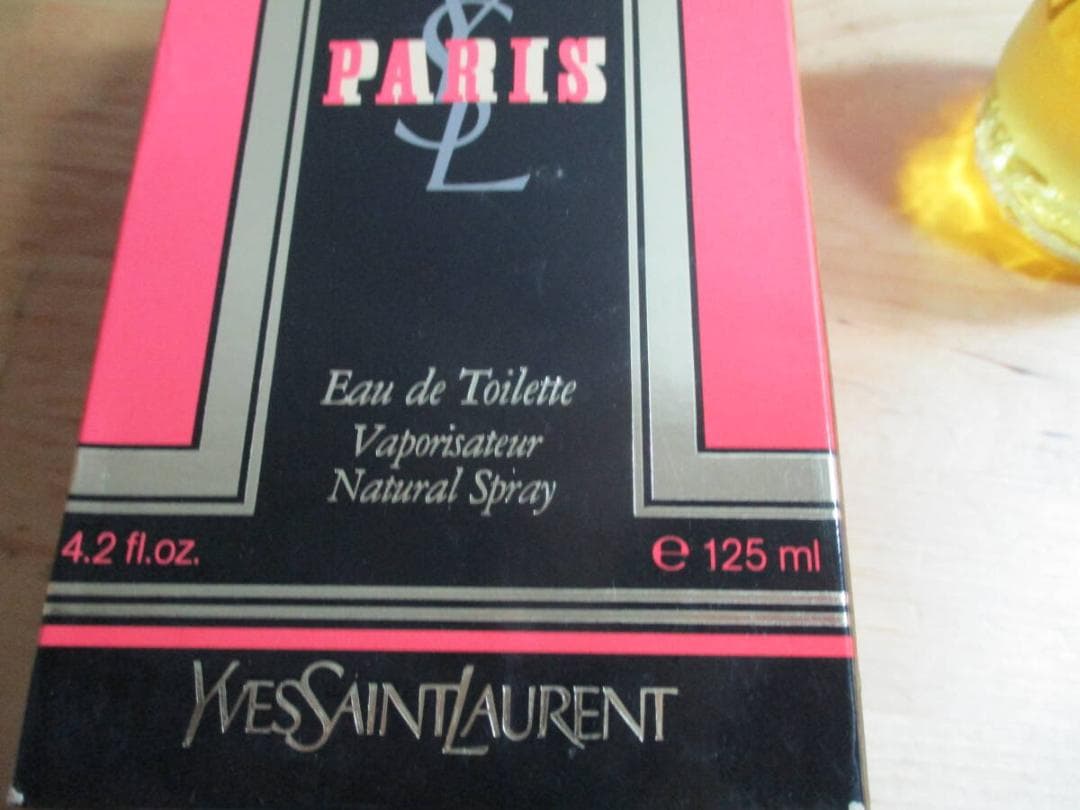 イヴサンローラン　パリ　１２５ｍｌ　ＥＤＴ　未使用品