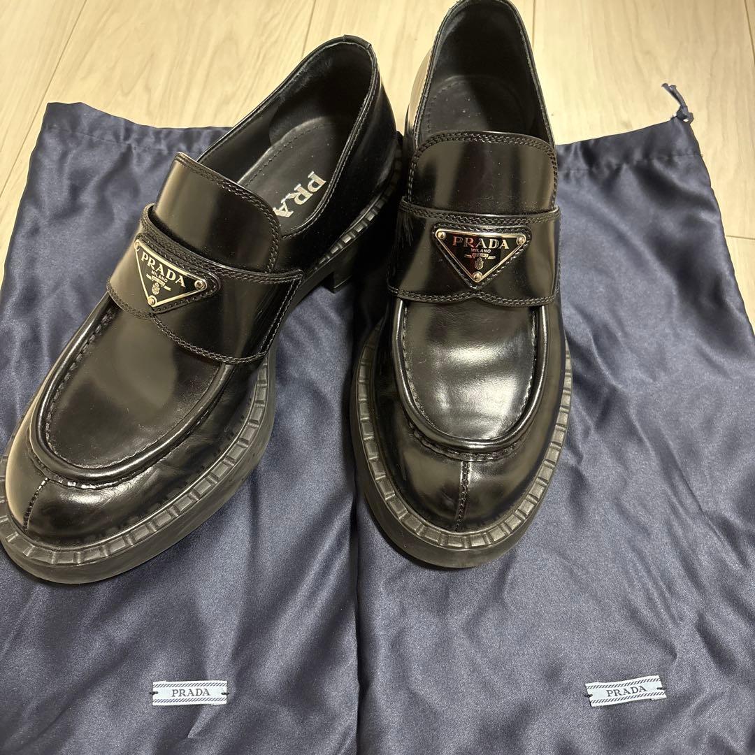 PRADA チョコレート ブラッシュドレザー ローファー　正規品
