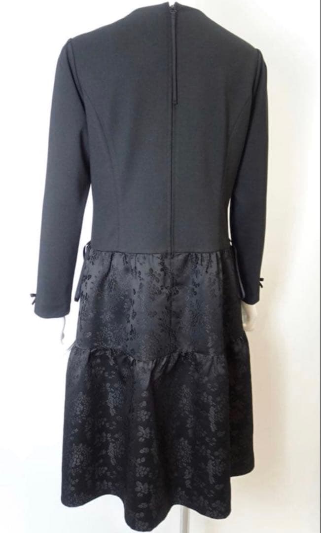 2025スーパービューティー　ジャガード織×ダンボールニット切替ワンピース 44