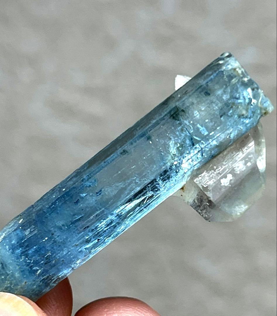 【希少・大結晶】アクアマリン 共生 スモーキークォーツ 原石 15.45 ct