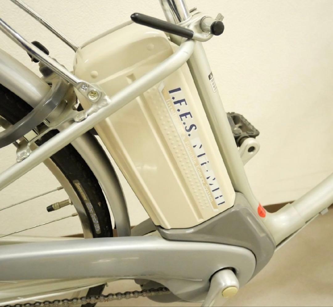 直接引き取りのみ 大阪 電動アシスト自転車 シルバー 前カゴ付き YAMAHA