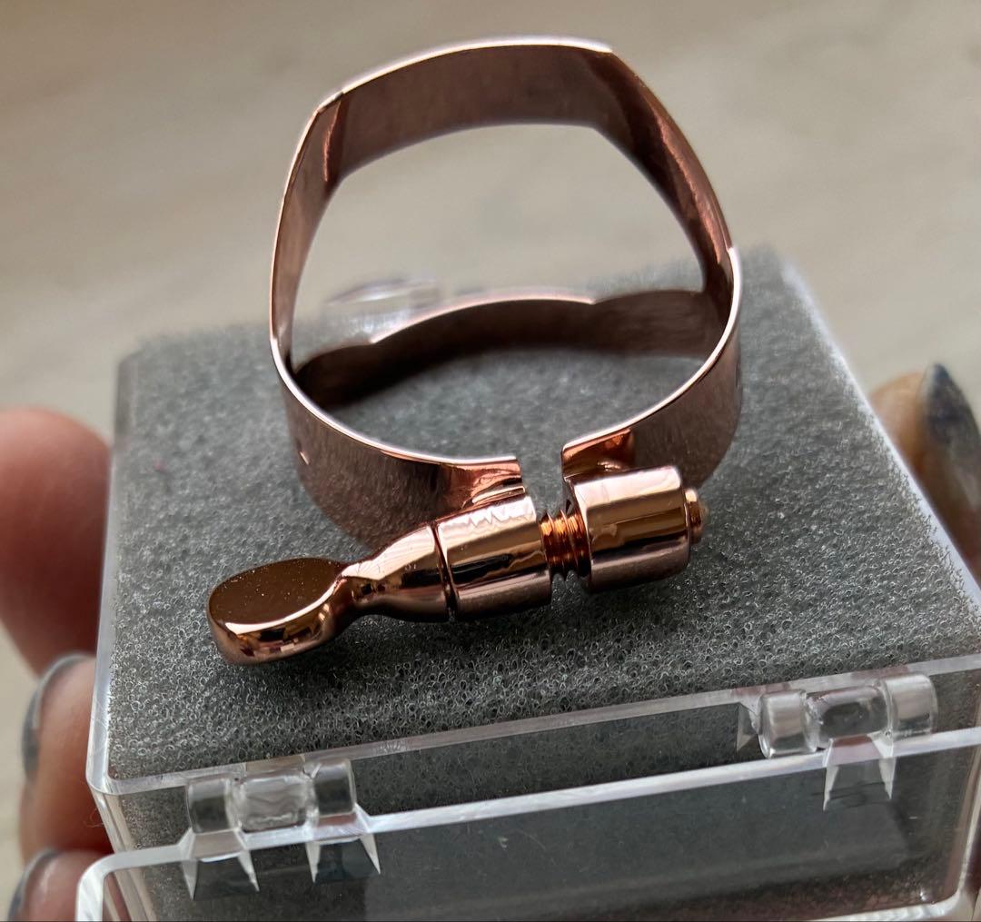 【未使用】 SELMER アルトサックス用 リガチャー ピンクゴールド