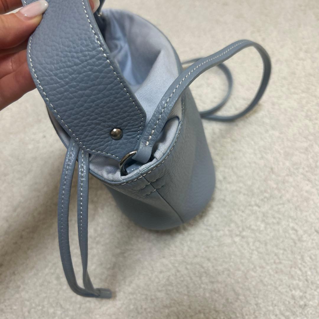 入手困難　Ayako アイスブルー　バック