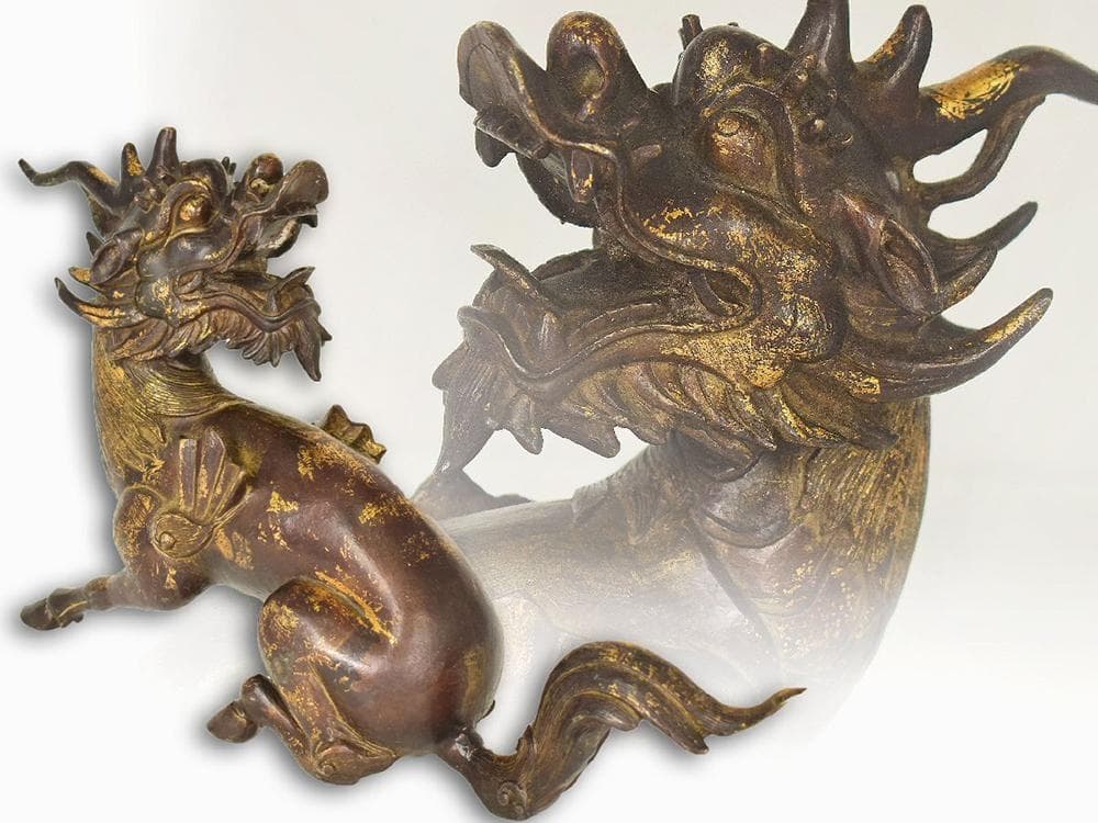 【銅】　★ 文房 銅鍍金坐姿獬豸造像 ★　清朝期　伝説神獣 細密鋳造　雅玩雑項