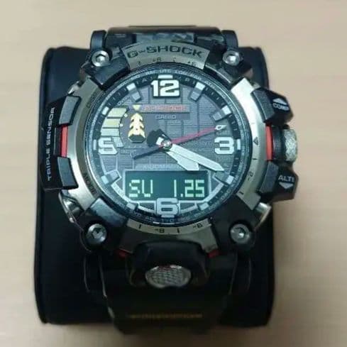 G-SHOCK カーボンマッドマスター 電波ソーラーGWG-2000-1A3JF