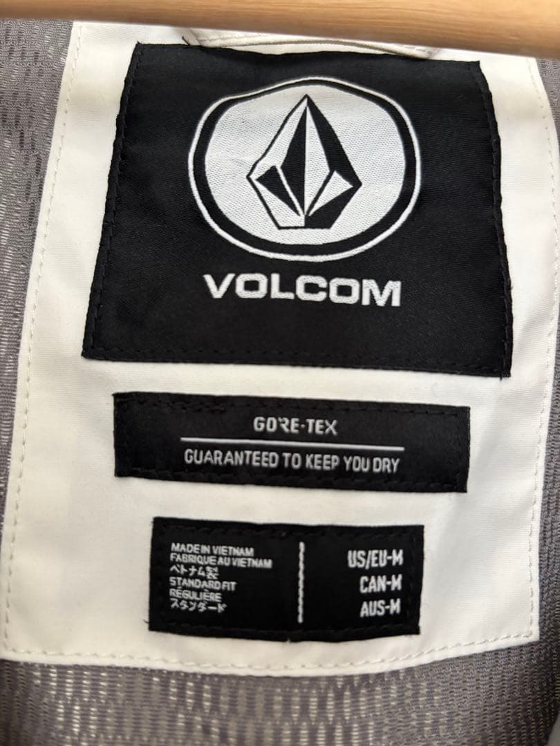 VOLCOM GORE-TEX ホワイトジャケット M