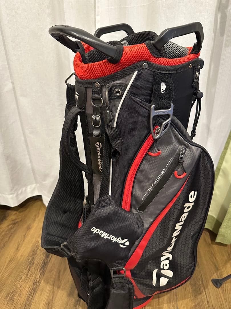 テーラーメイド軽量スタンド式キャディーバッグ