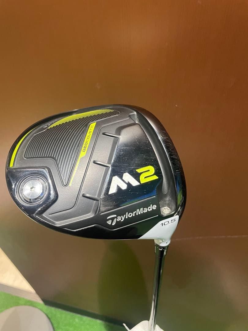 【値下げ中】TaylorMade M2 ドライバー 10.5度　純正Rシャフト