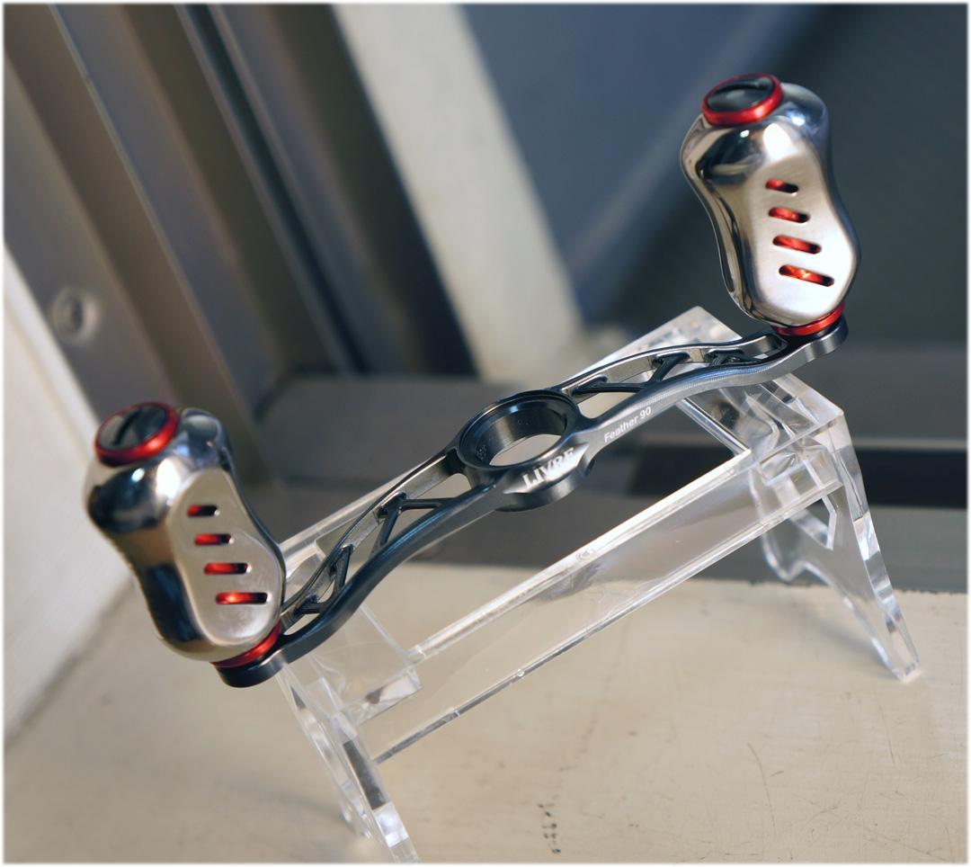 ＬＩＶＲＥ／リブレ　フェザークランク９０　ガンメタ／レッド