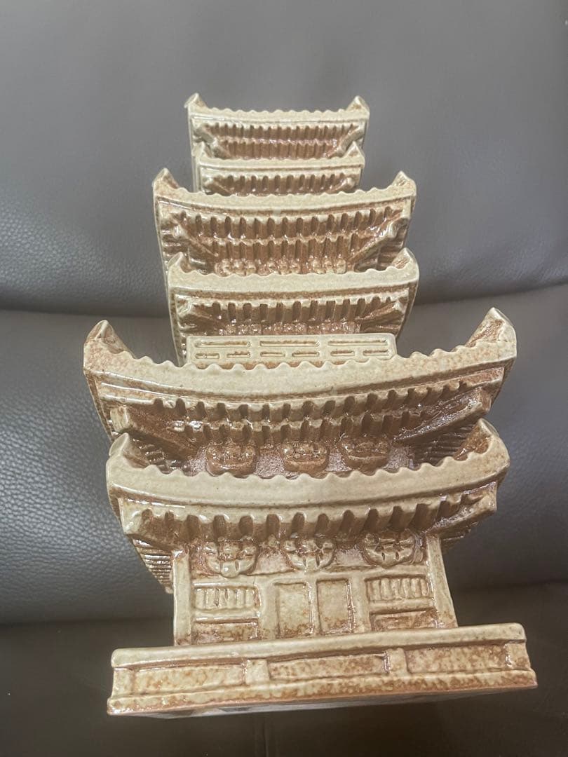 【赤膚焼窯元 尾西楽斎】薬師寺東塔基壇土 薬師寺東塔置物