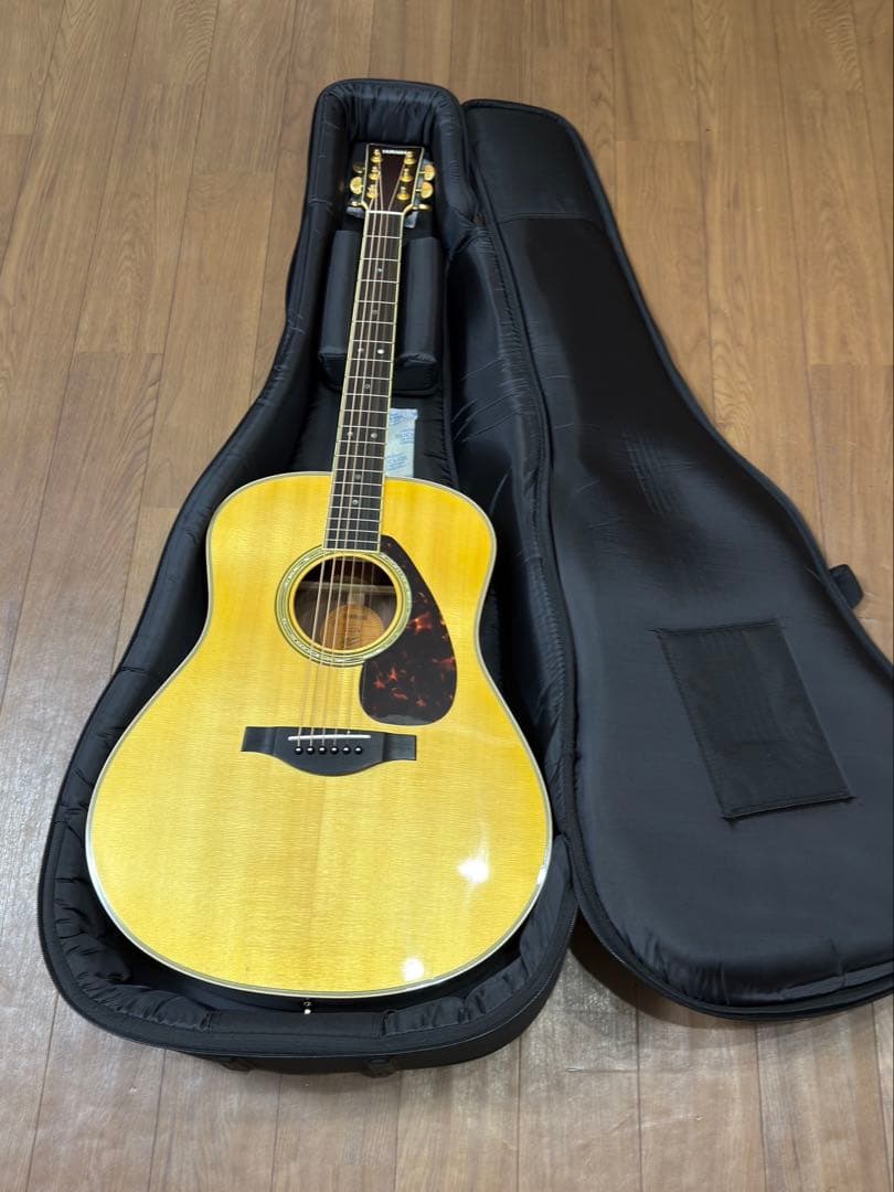 【美品】Yamaha LL16 アコースティックギター　ソフトケース付き